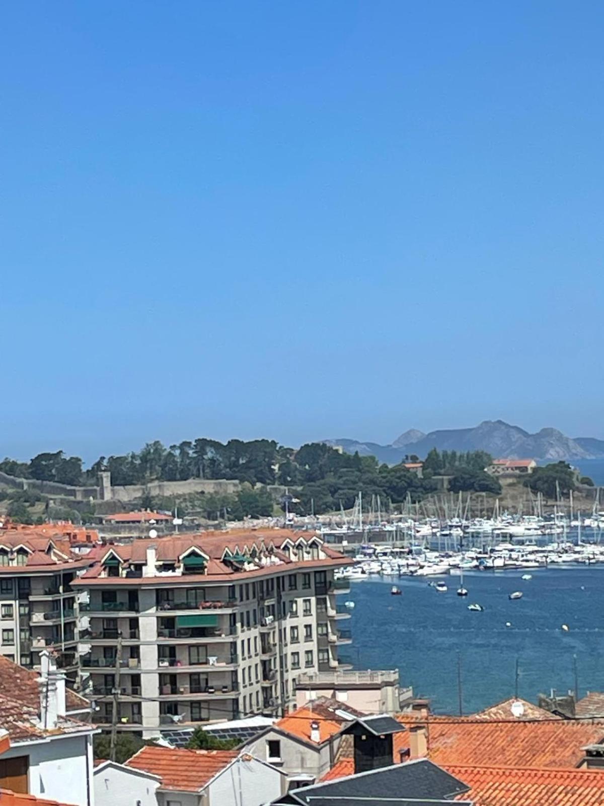 Casita Independiente Y Tres Apartamentos Con Piscina Ladeira Playa Baiona Buitenkant foto
