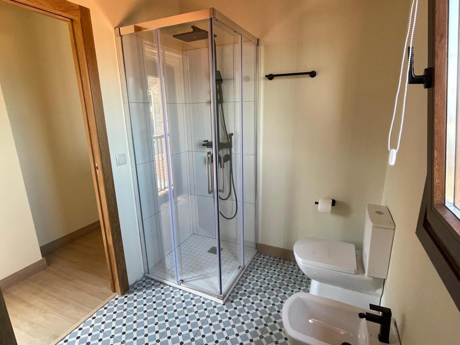 Casita Independiente Y Tres Apartamentos Con Piscina Ladeira Playa Baiona Buitenkant foto